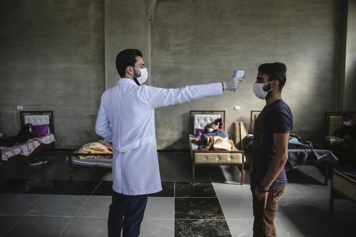 OMS, primo lotto di vaccini contro il coronavirus raggiungerà la Siria nord-occidentale entro la fine di marzo