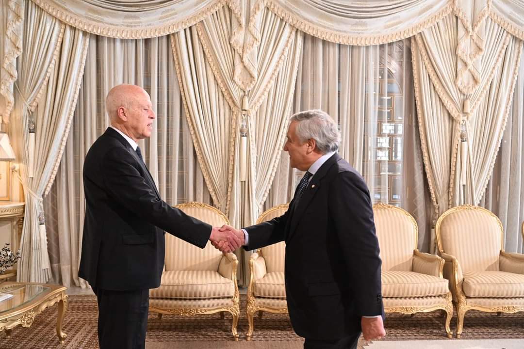 FOTO - Tunisi, 18 gennaio 2023 - L'incontro tra il presidente della Tunisia Saied e il vicepremier Tajani