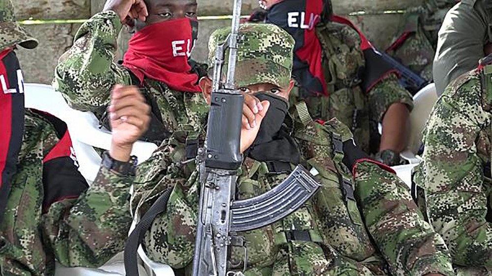 È possibile prevedere gli atti di violenza? La risposta in uno studio innovativo su ex membri di gruppi armati illegali in Colombia