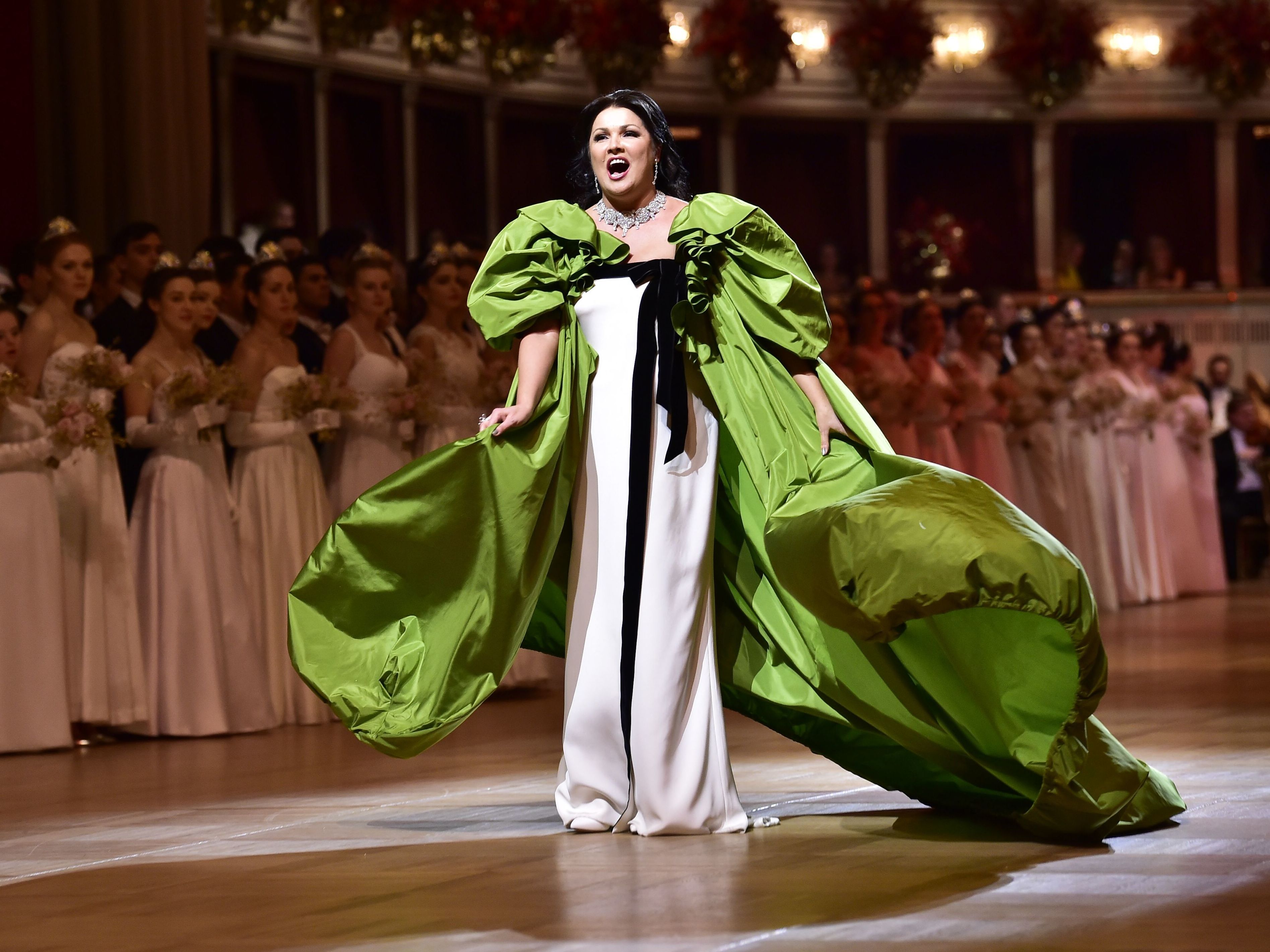 4 Agosto 2023 – Soprano russa fa causa alla Metropolitan Opera di New York