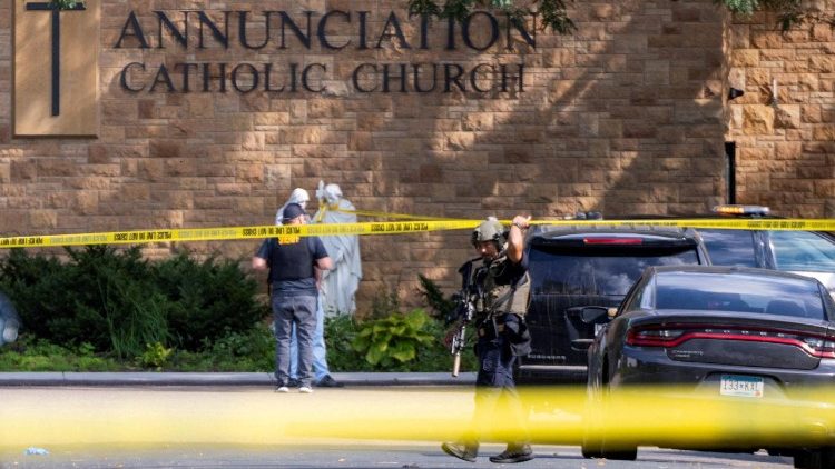 27 Agosto 2025 – Attentato shock ad una scuola cattolica a Minneapolis. Nel mirino anche Trump