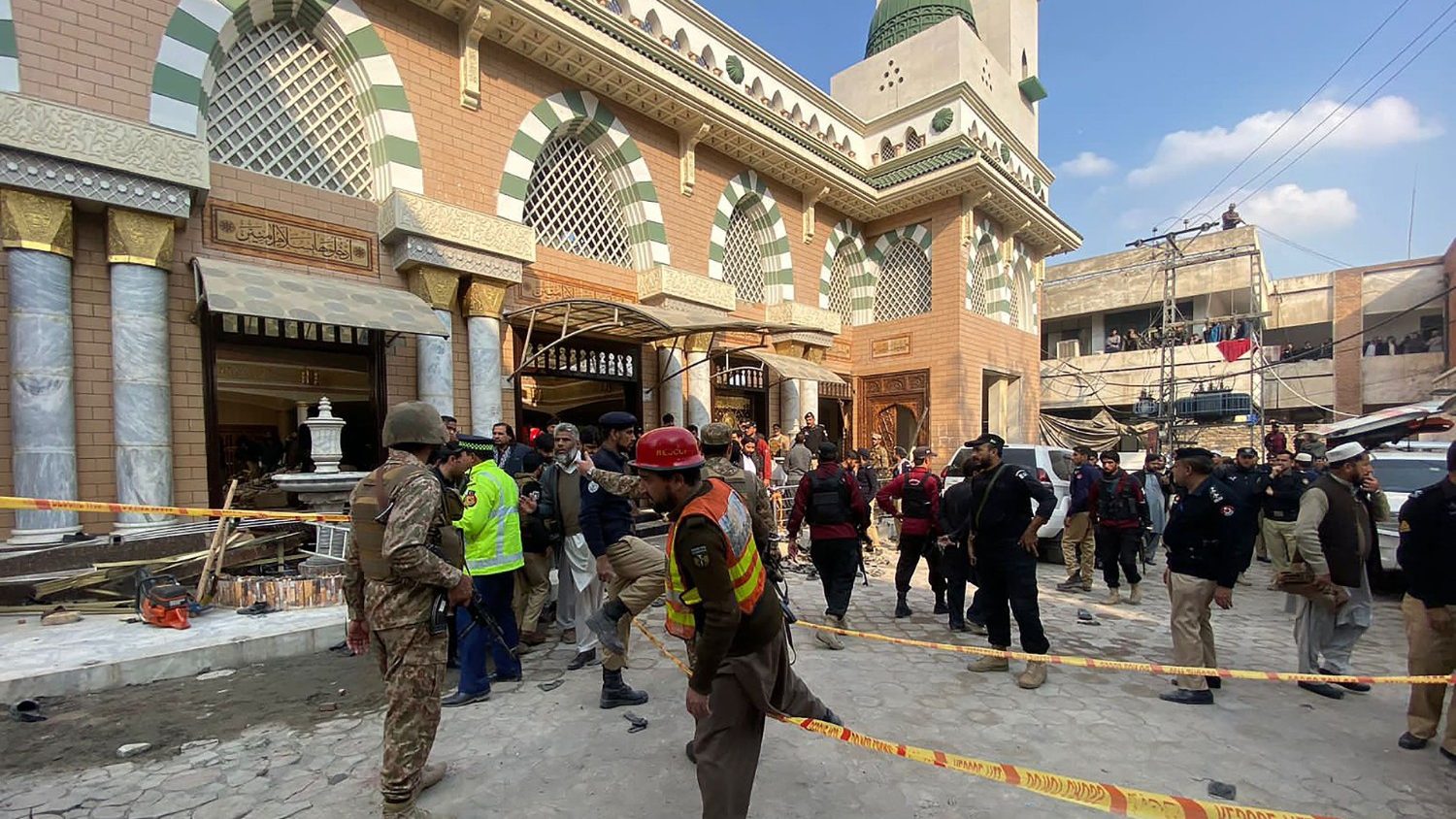 2 Agosto 2026 – Pakistan, attentato suicida contro corteo anti-talebani