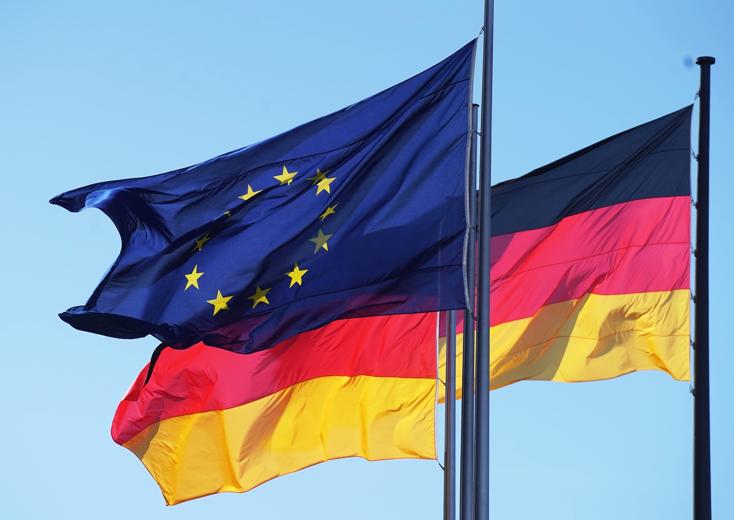 Germania alle elezioni europee: sondaggi ed esperti parlano di stabilità perduta e di nervosismo sui temi caldi della politica UE