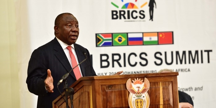 BRICS 2023, è l’anno del Sudafrica. Partite intanto le esercitazioni navali con Russia e Cina