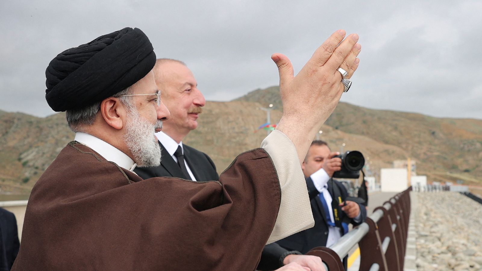 19 Maggio 2024 – Scomparso l’elicottero del presidente iraniano Ibrahim Raisi. Continuano le ricerche