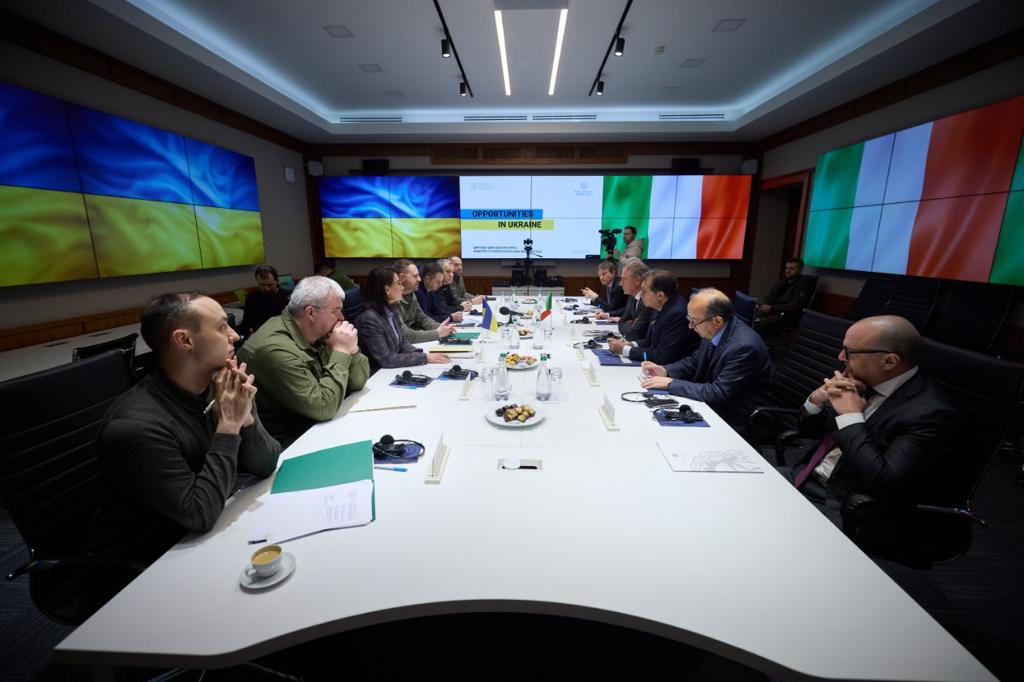 Italia, il ministro Urso a Kiev. In preparazione meeting in Italia sulla ricostruzione