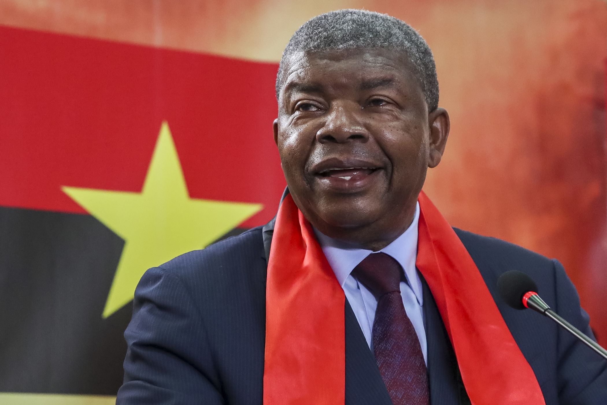 Angola, continua la crescita petrolifera e il graduale allontanamento dalla Cina