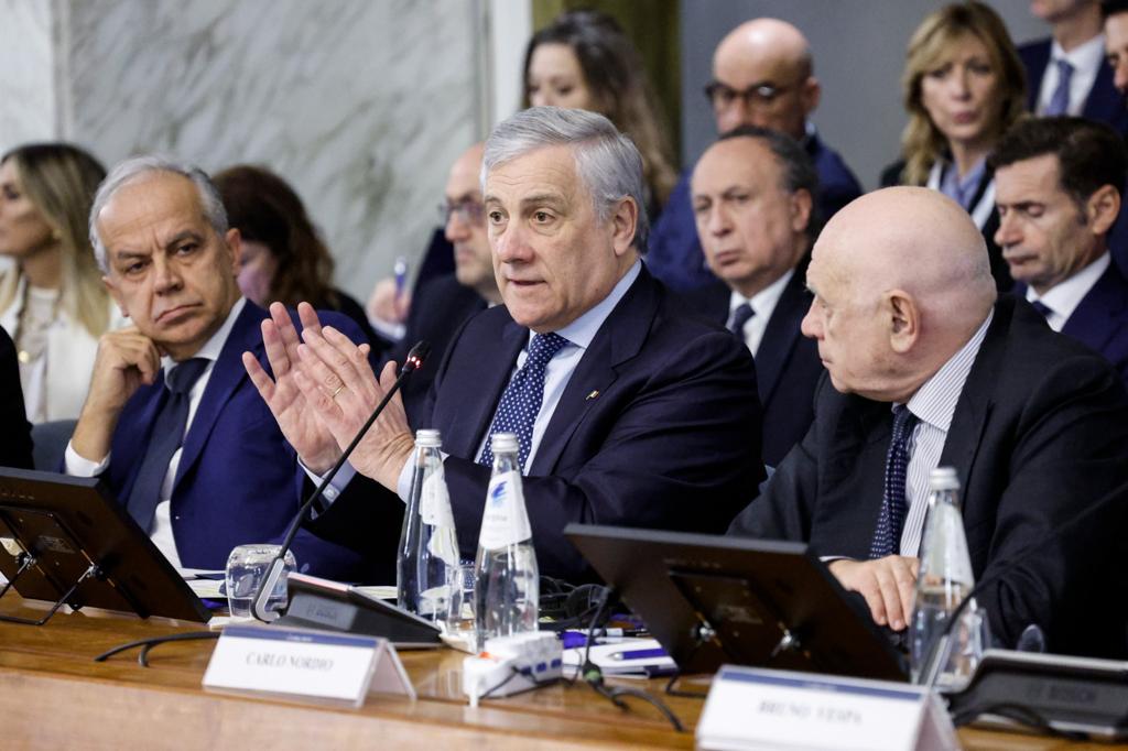 FOTO - Il ministro degli Esteri italiano Antonio Tajani durante una discussione sulla diplomazia Giuridica al servizio della Pace e della Sicurezza Internazionale, l’impegno dell’Italia nel contrasto alla corruzione