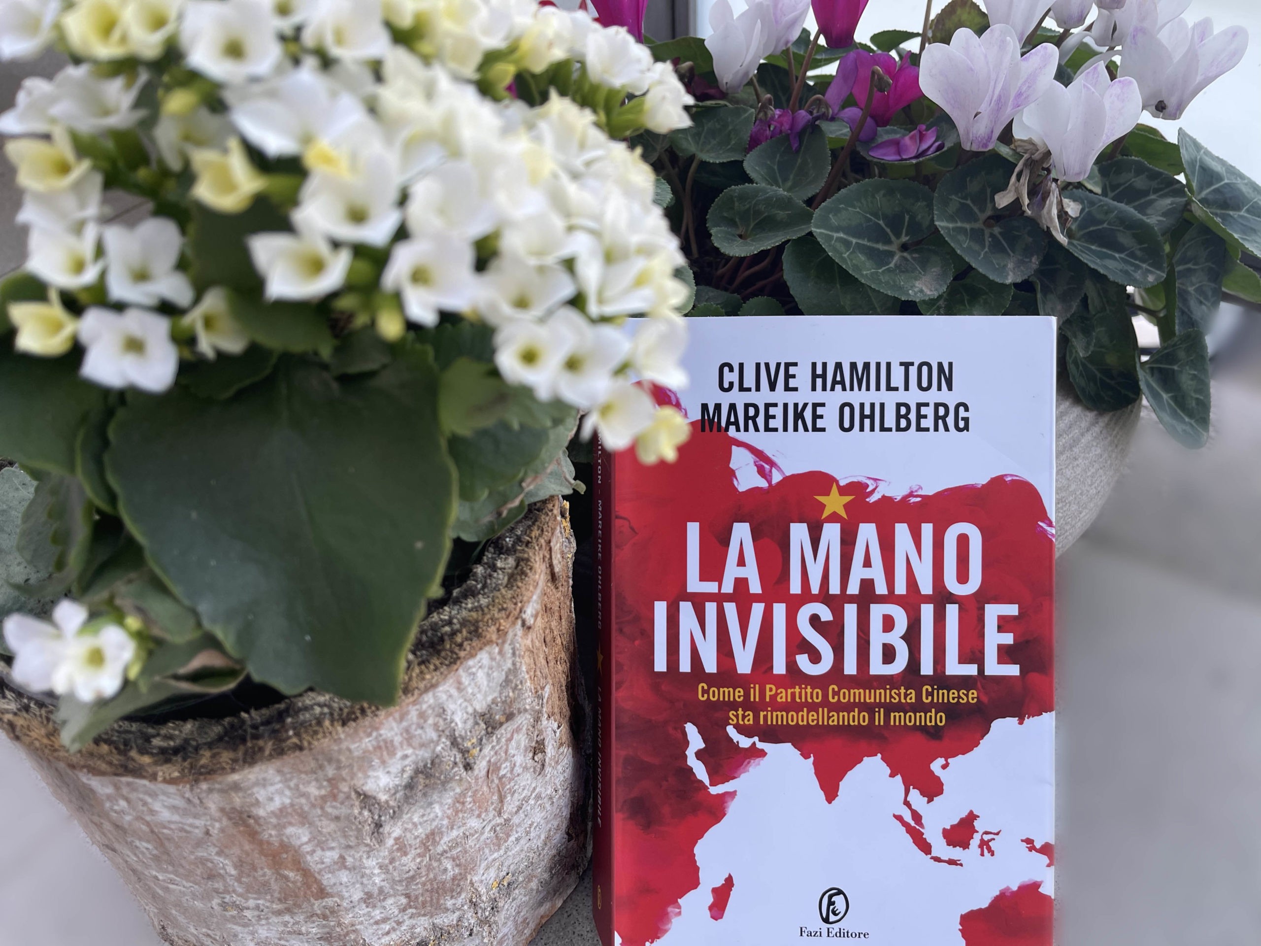 Mareike Ohlberg sul suo ‘La Mano Invisibile’: “Sarebbe errato pensare che il Partito Comunista Cinese abbia conquistato tutti, ma non riesco a ricordare un solo Stato in cui non abbiano almeno un ‘amico’”