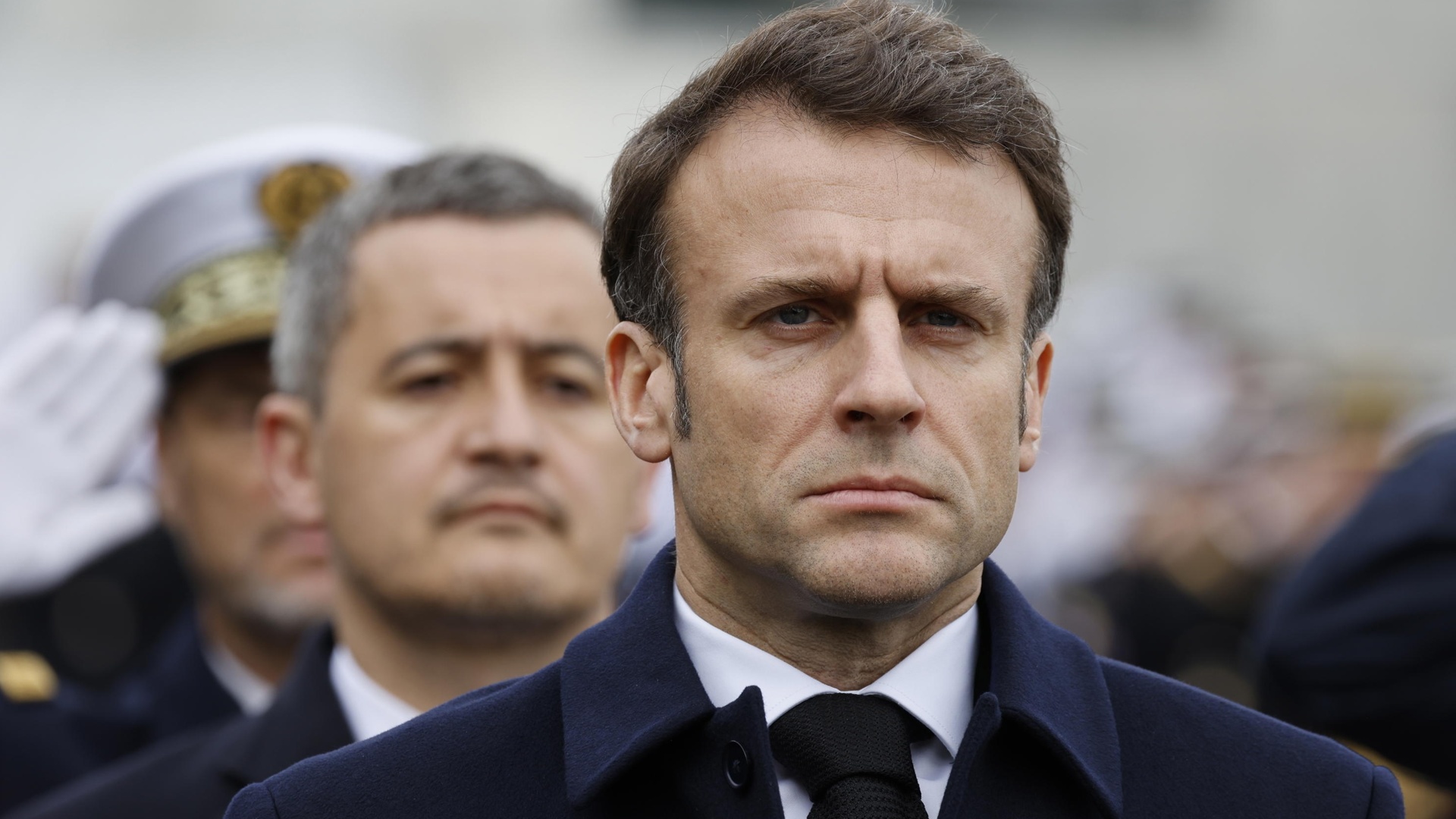 Il bellicoso Macron tenta di bilanciarsi fra la difesa degli interessi di Israele e il sentimento filo-palestinese dei francesi
