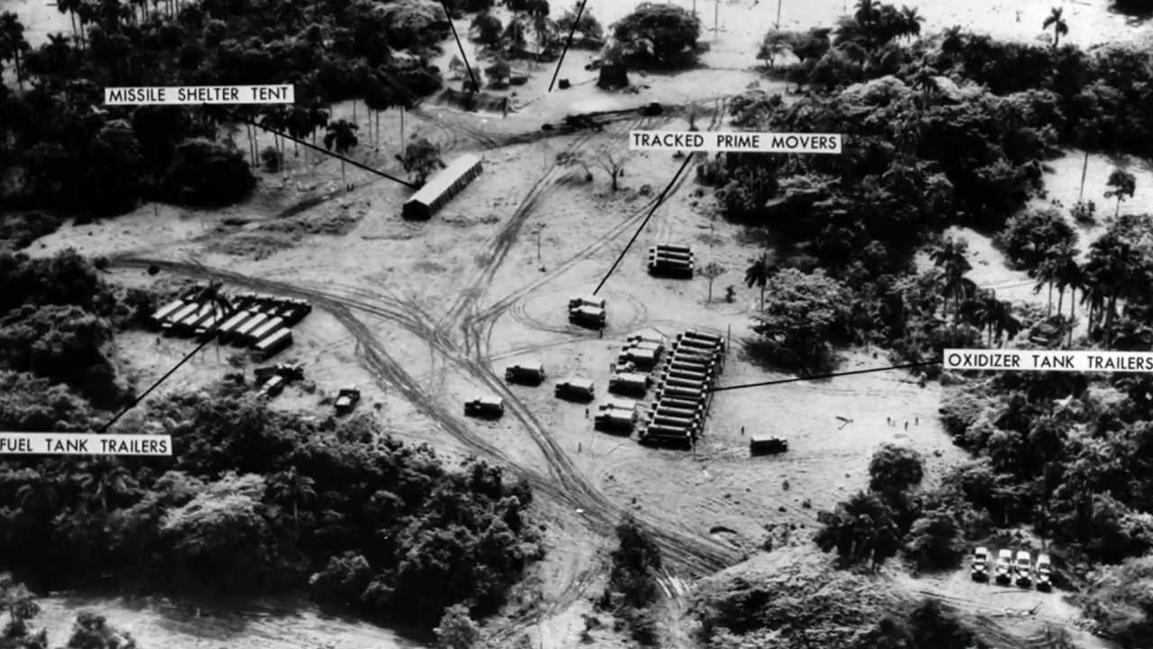Foto - Le prime installazioni missilistiche a Cuba