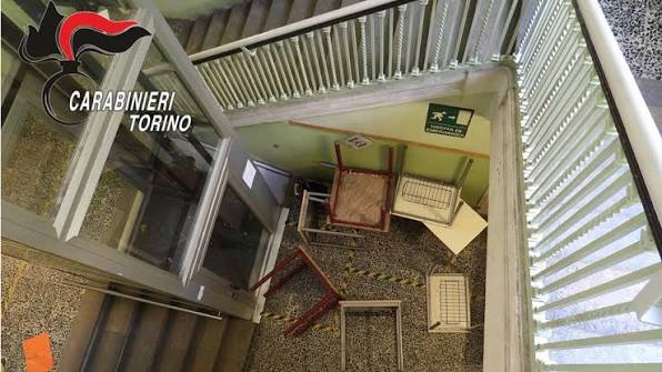 FOTO - Dall'Istituto Sella di Torino post occupazione