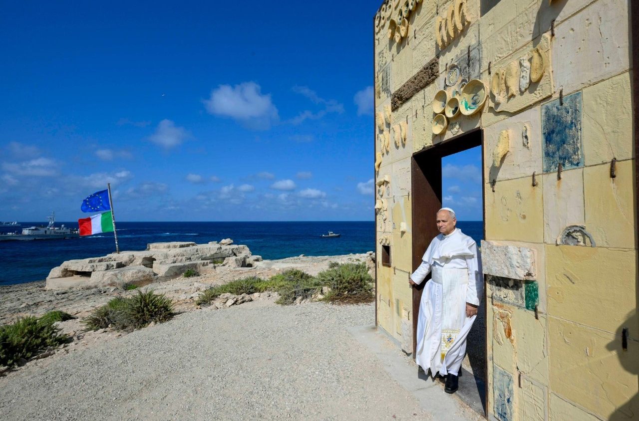 Leone XIV a Lampedusa. La lezione (dimenticata) dell’umanesimo cristiano