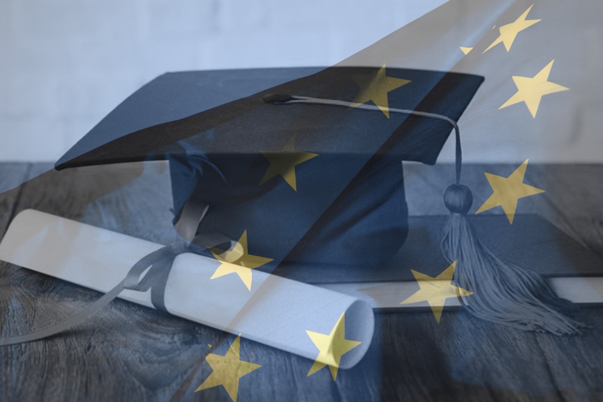 UE, rivoluzione nell’istruzione. Obiettivo diplomi e lauree europee